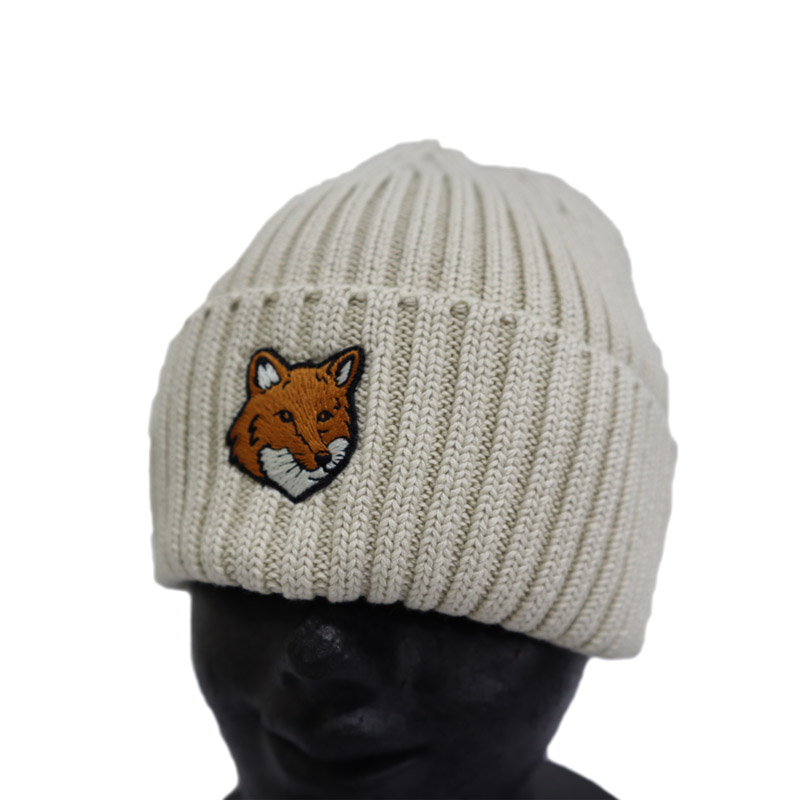 メゾンキツネ コットン ニット帽 ベージュ | アウトレットジャパン福岡